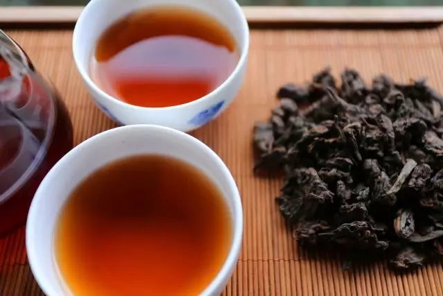 À la découverte du Pu-erh : entre tradition, science et saveurs